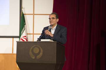 همایش دانشجویان جدیدالورود